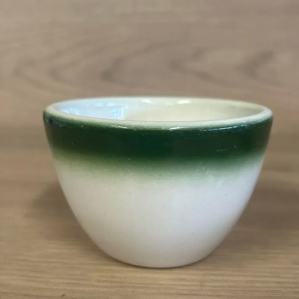 Unbranded Green and White Dinnerware